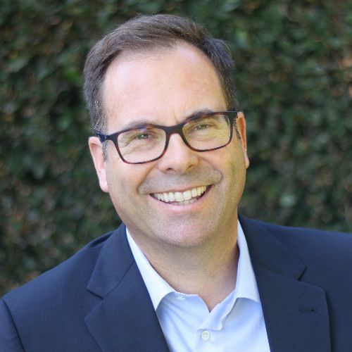 Portrait of Andrew Mansmann